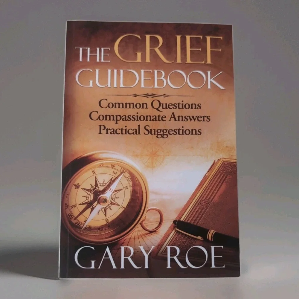 The Grief Guidebook: Common Questions, Compassionate Answers, Practical S - GOOD